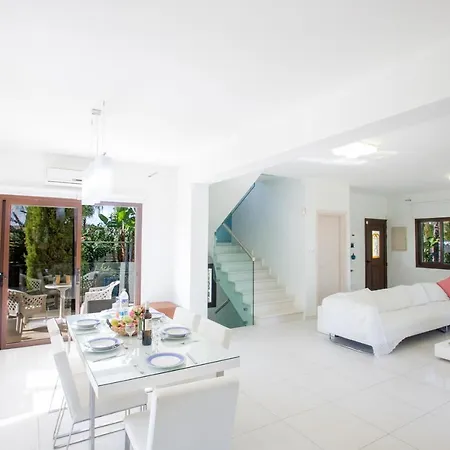 Villa Protaras Holiday De1 Ayía Nápa